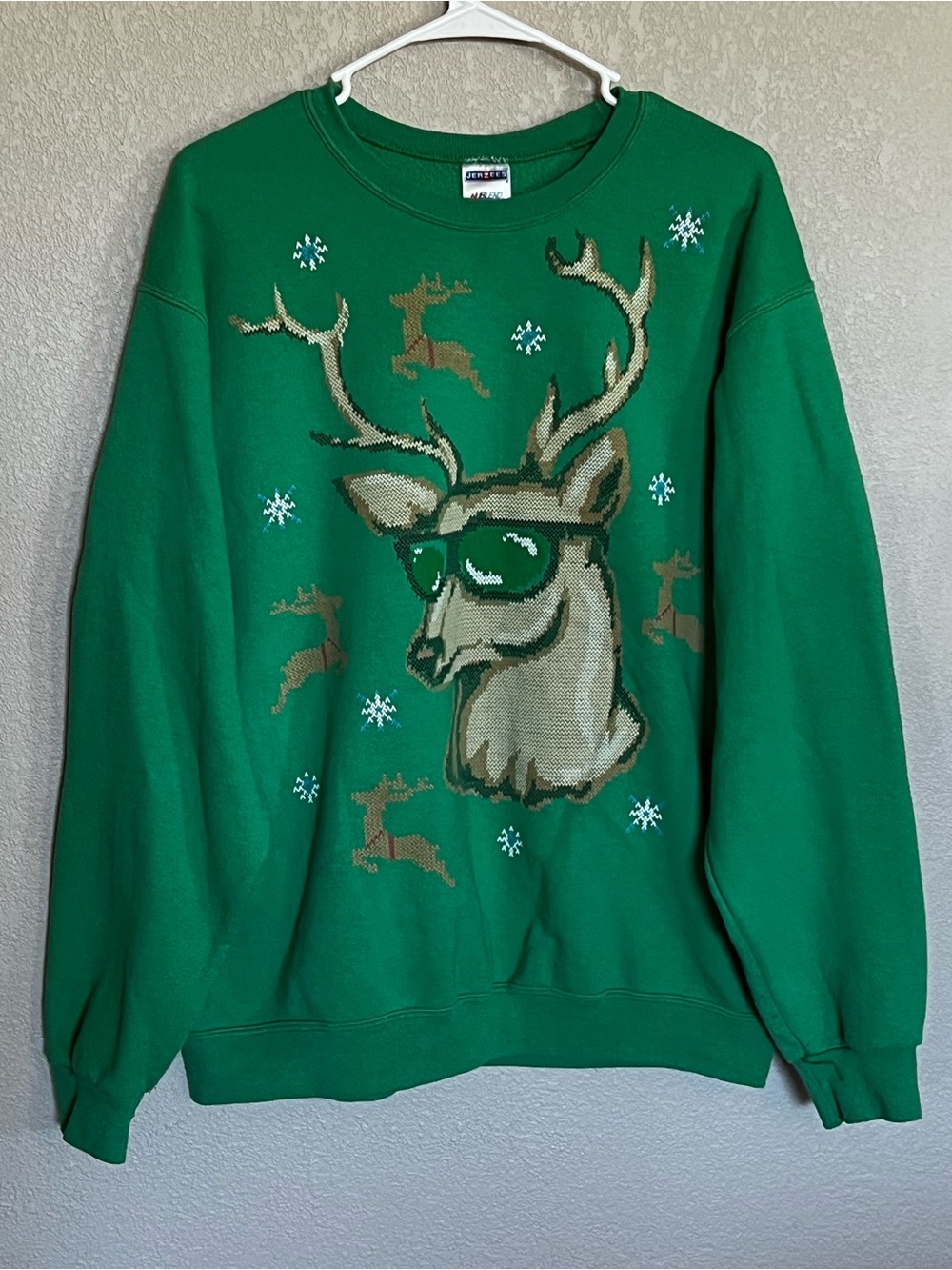 Vintage Jerzees NuBlend Reindeer Cool Deer Sunglasses Ugly Christmas Crewneck L